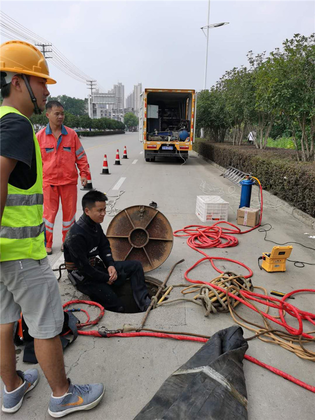 港口镇翻衬法管道修复技术主要工序